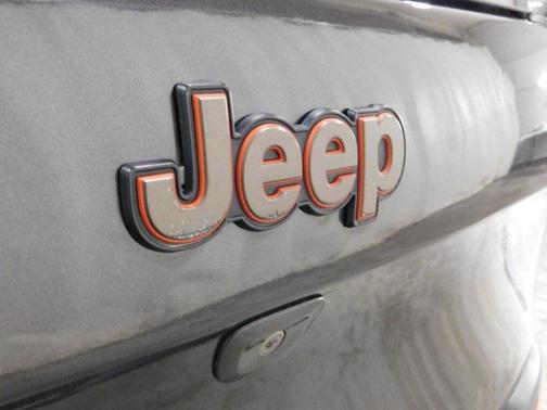 2016 Jeep Cherokee 75th Anniversary