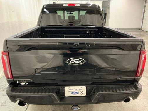 AGATE BLACK METALLIC 2026 Ford F-150 Lariat