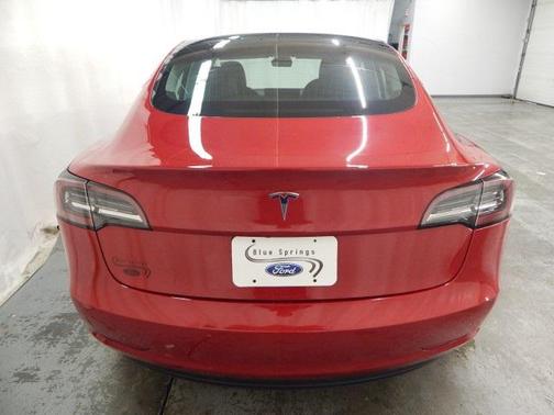 2020 Tesla Model 3 Standard Range Plus