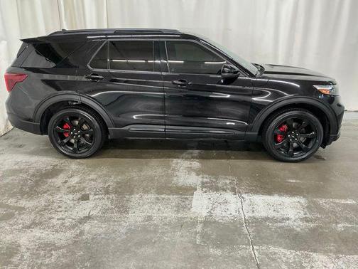 AGATE BLACK METALLIC 2023 Ford Explorer ST