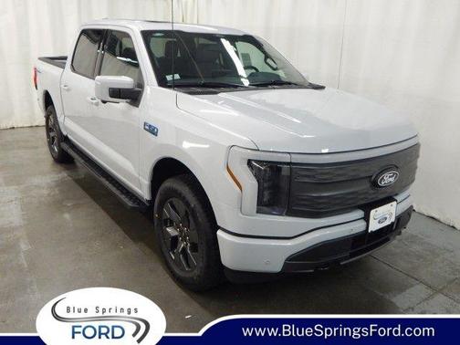 2025 Ford F-150 Lightning LARIAT