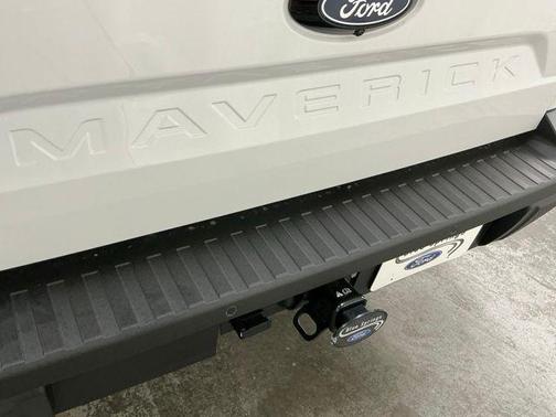 OXFORD WHITE 2026 Ford Maverick XLT