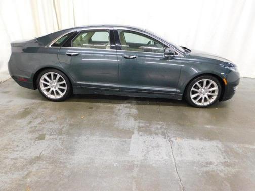 2015 Lincoln MKZ Base