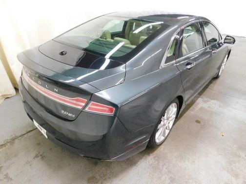2015 Lincoln MKZ Base