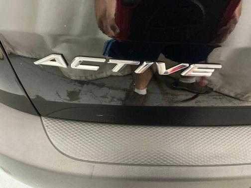 AGATE BLACK METALLIC 2023 Ford Escape Active