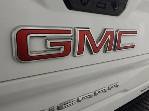 2023 GMC Sierra 2500 SLT