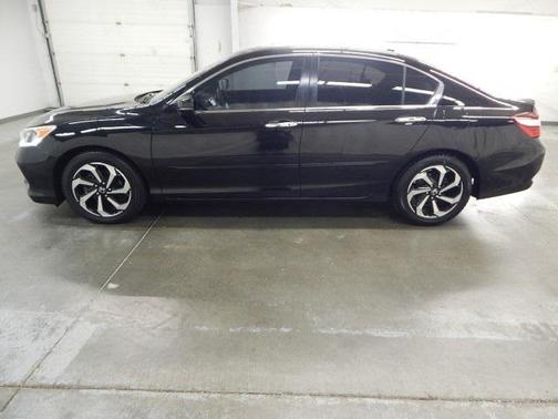 2017 Honda Accord EX