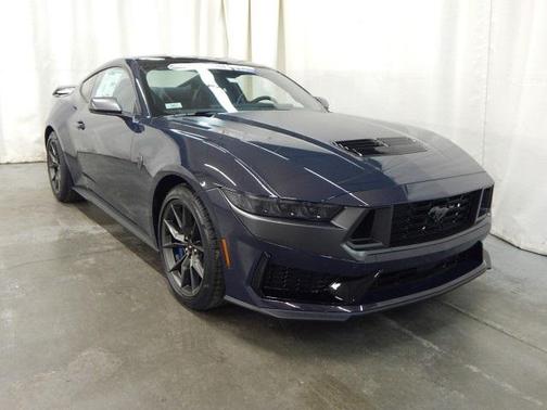 2025 Ford Mustang Dark Horse Fastback