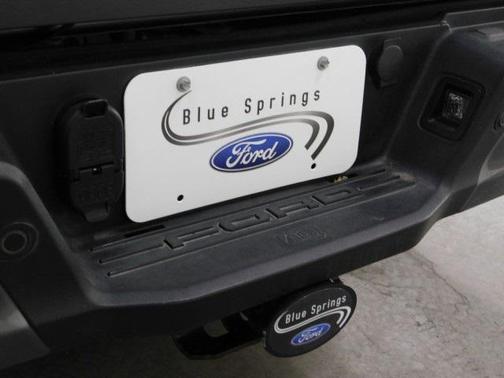 2022 Ford F-150 Lightning LARIAT