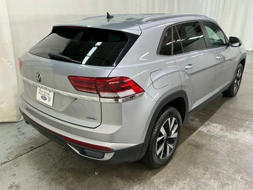 2021 Volkswagen Atlas Cross Sport 2.0T SE