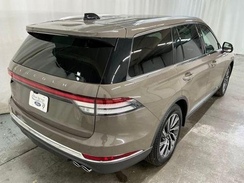 2025 Lincoln Aviator Premiere