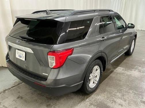 MAGNETIC METALLIC 2020 Ford Explorer XLT