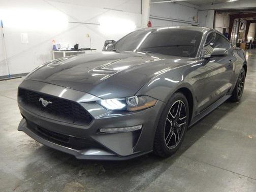 2020 Ford Mustang EcoBoost