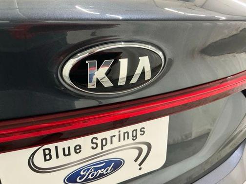 Gravity Grey 2020 Kia Forte FE