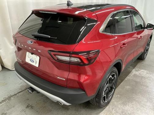 2026 Ford Escape Platinum