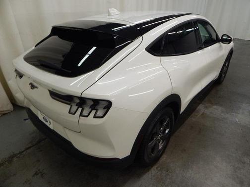 2022 Ford Mustang Mach-E Select