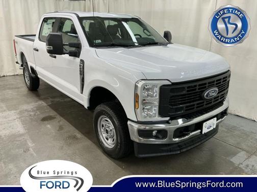 OXFORD WHITE 2026 Ford F-250 XL
