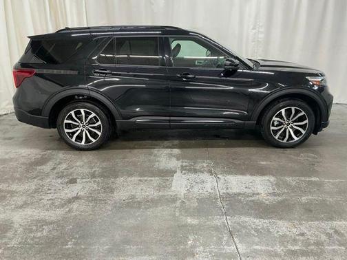 AGATE BLACK METALLIC 2020 Ford Explorer ST