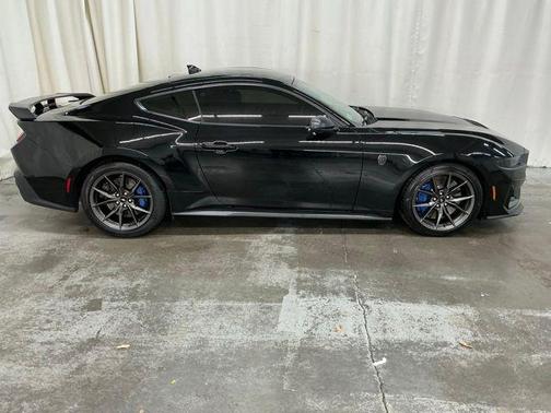 2024 Ford Mustang Dark Horse Fastback