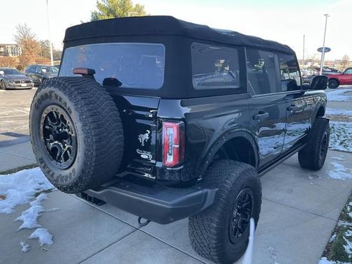 2022 Ford Bronco Badlands