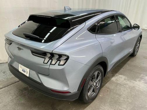 2022 Ford Mustang Mach-E Select