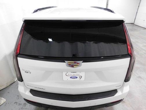 2021 Cadillac Escalade ESV Sport Platinum