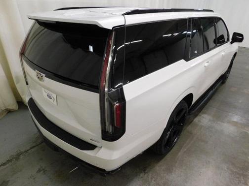 2021 Cadillac Escalade ESV Sport Platinum