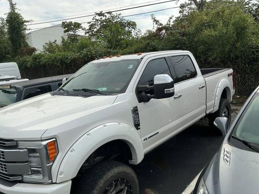 White Platinum Metallic Tri-Coat 2019 Ford F-250 Platinum