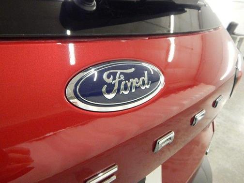 RAPID RED MET TINTED CC 2025 Ford Escape PHEV SE