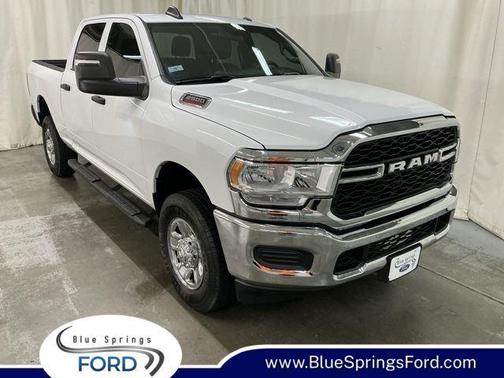 Bright White Clearcoat 2024 RAM 2500 Tradesman Crew Cab 4x4 6'4' Box