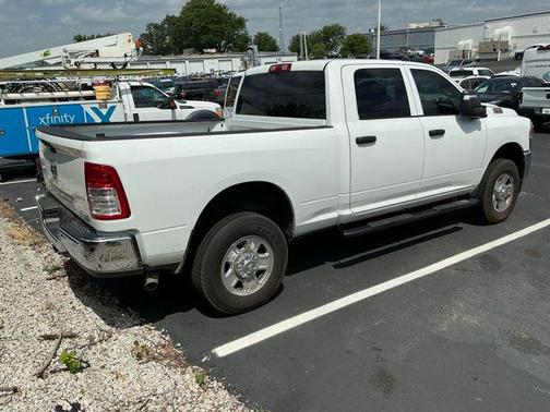 Bright White Clearcoat 2024 RAM 2500 Tradesman Crew Cab 4x4 6'4' Box