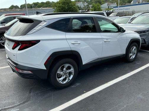 White Pearl 2024 Hyundai TUCSON SEL