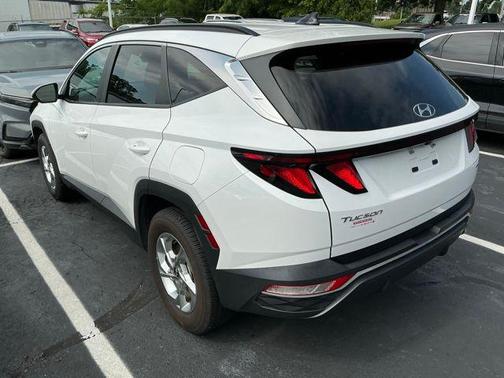 White Pearl 2024 Hyundai TUCSON SEL