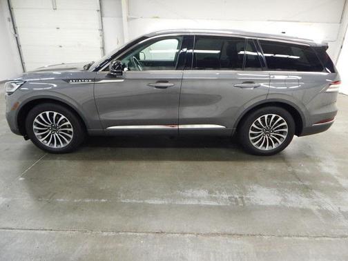 2022 Lincoln Aviator Reserve AWD