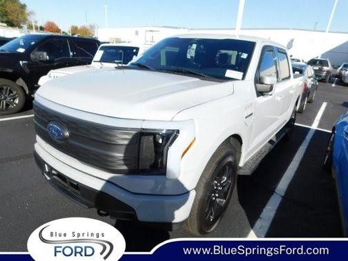 2023 Ford F-150 Lightning LARIAT