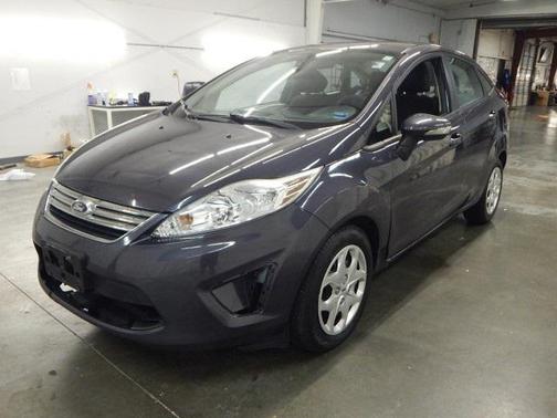 2013 Ford Fiesta SE