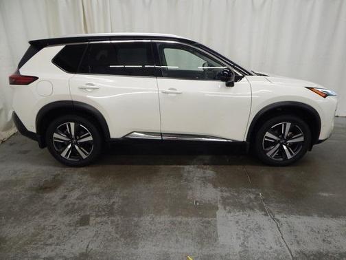 2022 Nissan Rogue Platinum