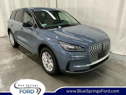 Whisper Blue Metallic Clearcoat 2023 Lincoln Corsair Standard