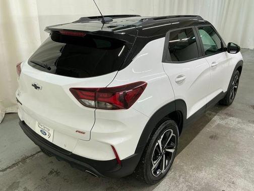 Summit White 2023 Chevrolet Trailblazer RS