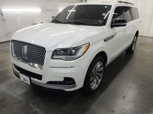 2023 Lincoln Navigator Reserve