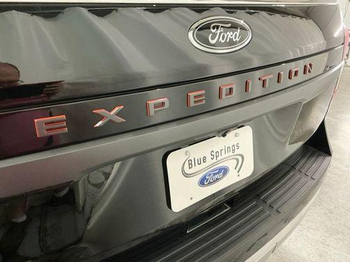 AGATE BLACK METALLIC 2024 Ford Expedition Timberline