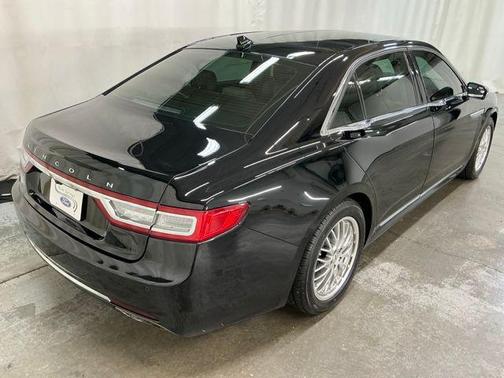 BLACK VELVET 2018 Lincoln Continental Premiere