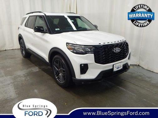 2025 Ford Explorer ST
