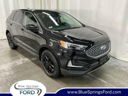 AGATE BLACK METALLIC 2024 Ford Edge SEL