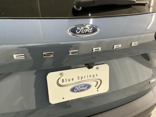 2026 Ford Escape ST-Line Select