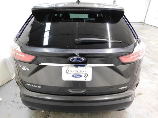 2019 Ford Edge SE