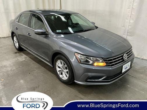 2017 Volkswagen Passat 1.8T S