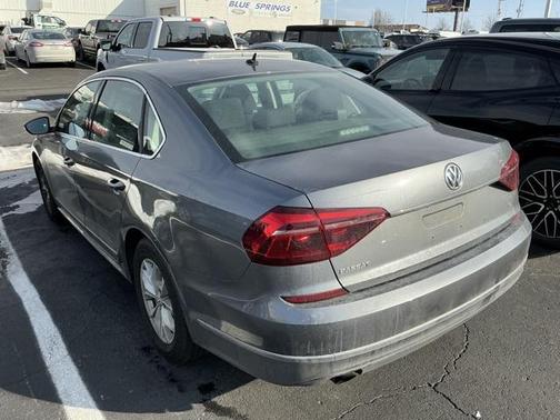 2017 Volkswagen Passat 1.8T S