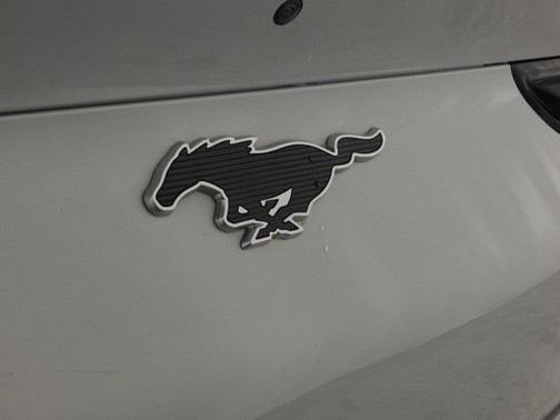 2022 Ford Mustang Mach-E Select