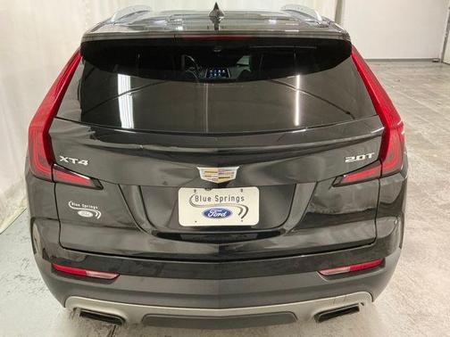 2019 Cadillac XT4 Premium Luxury